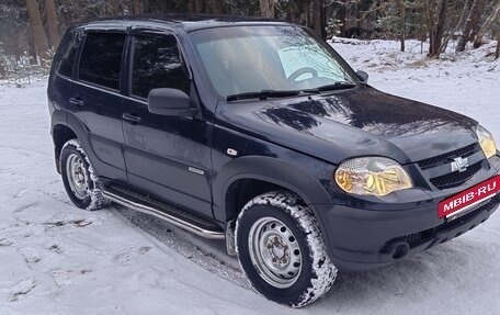 Chevrolet Niva I рестайлинг, 2016 год, 800 000 рублей, 2 фотография