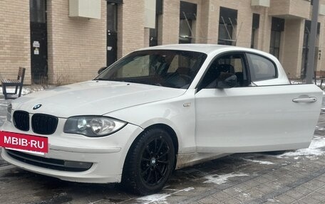 BMW 1 серия, 2010 год, 725 000 рублей, 16 фотография