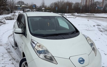 Nissan Leaf I, 2011 год, 610 000 рублей, 5 фотография