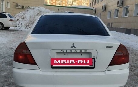 Mitsubishi Mirage VI рестайлинг, 1998 год, 250 000 рублей, 8 фотография