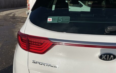 KIA Sportage IV рестайлинг, 2018 год, 2 750 000 рублей, 31 фотография