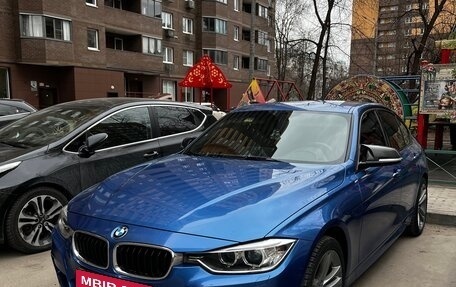 BMW 3 серия, 2013 год, 2 300 000 рублей, 3 фотография