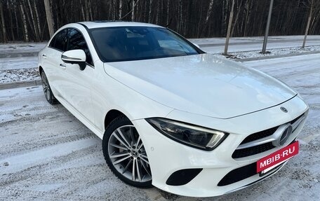 Mercedes-Benz CLS, 2018 год, 6 000 000 рублей, 2 фотография