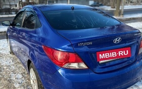 Hyundai Solaris II рестайлинг, 2013 год, 700 000 рублей, 4 фотография