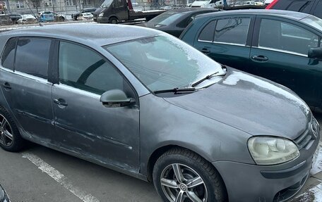 Volkswagen Golf V, 2005 год, 490 000 рублей, 2 фотография