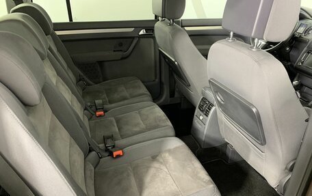 Volkswagen Touran III, 2012 год, 1 150 000 рублей, 16 фотография