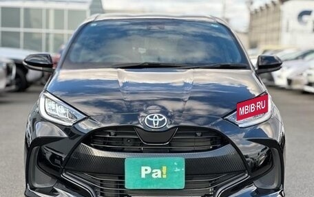 Toyota Yaris, 2021 год, 950 000 рублей, 2 фотография