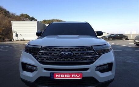Ford Explorer VI, 2021 год, 3 350 000 рублей, 2 фотография