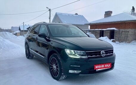 Volkswagen Tiguan II, 2021 год, 3 099 000 рублей, 5 фотография