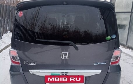 Honda Freed I, 2014 год, 1 330 000 рублей, 12 фотография