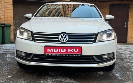 Volkswagen Passat B7, 2013 год, 1 300 000 рублей, 6 фотография