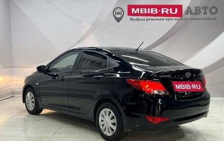 Hyundai Solaris II рестайлинг, 2015 год, 930 000 рублей, 7 фотография