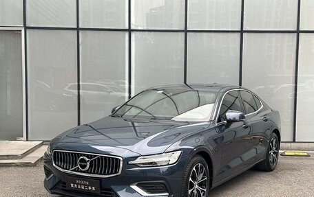 Volvo S60 III, 2021 год, 2 600 000 рублей, 1 фотография