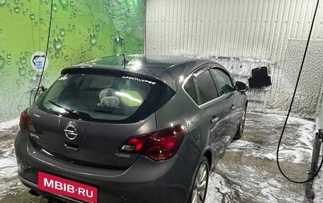 Opel Astra J, 2013 год, 900 000 рублей, 4 фотография