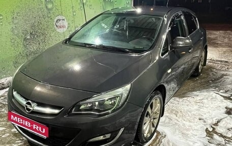 Opel Astra J, 2013 год, 900 000 рублей, 8 фотография