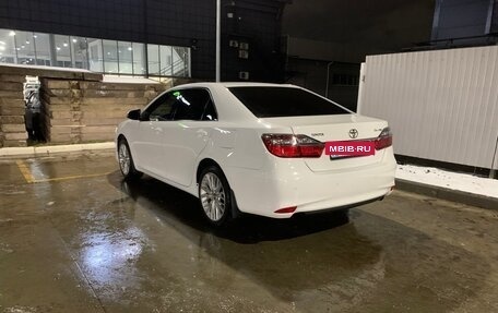 Toyota Camry, 2016 год, 2 150 000 рублей, 2 фотография