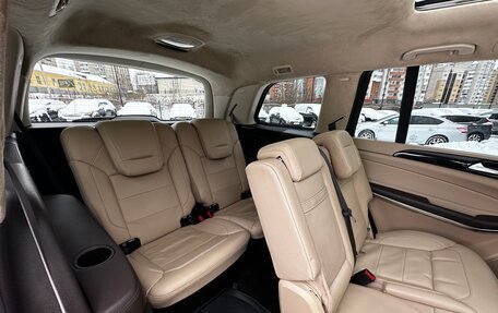 Mercedes-Benz GLS, 2017 год, 3 990 000 рублей, 12 фотография