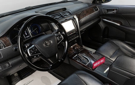 Toyota Camry, 2015 год, 2 619 000 рублей, 9 фотография