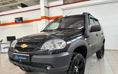 Chevrolet Niva I рестайлинг, 2016 год, 850 000 рублей, 4 фотография