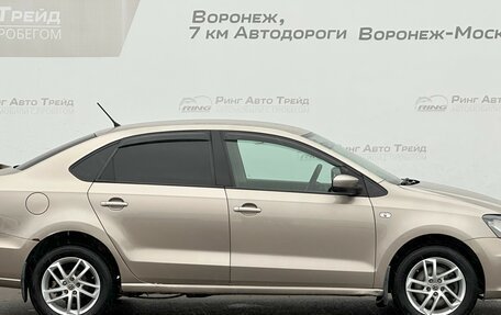 Volkswagen Polo VI (EU Market), 2015 год, 800 000 рублей, 6 фотография