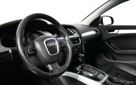 Audi A4, 2011 год, 825 000 рублей, 13 фотография