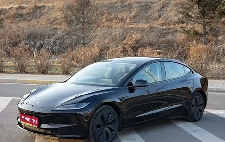 Tesla Model 3 I, 2023 год, 4 000 000 рублей, 1 фотография