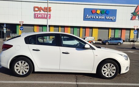 Chevrolet Cruze II, 2012 год, 700 000 рублей, 3 фотография