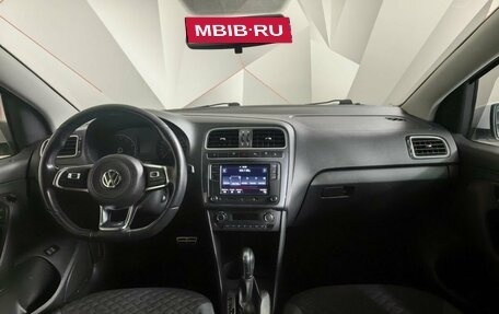 Volkswagen Polo VI (EU Market), 2018 год, 1 435 000 рублей, 10 фотография