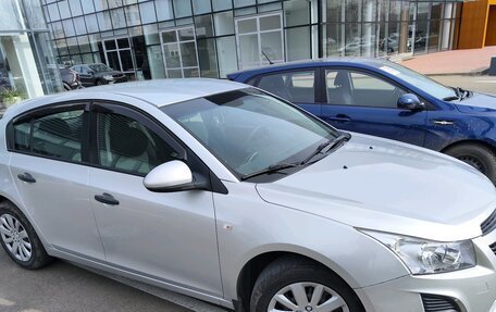 Chevrolet Cruze II, 2013 год, 940 000 рублей, 2 фотография