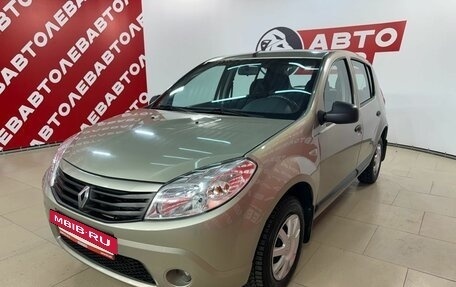 Renault Sandero I, 2011 год, 650 000 рублей, 2 фотография