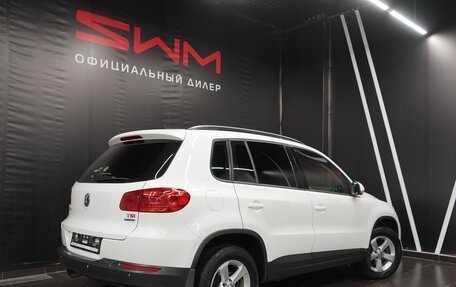 Volkswagen Tiguan I, 2013 год, 1 801 000 рублей, 4 фотография