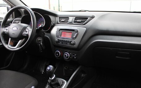 KIA Rio III рестайлинг, 2014 год, 934 000 рублей, 15 фотография