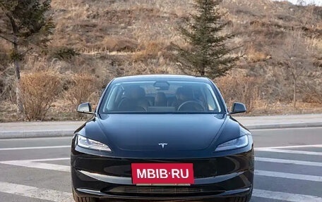 Tesla Model 3 I, 2023 год, 4 000 000 рублей, 2 фотография