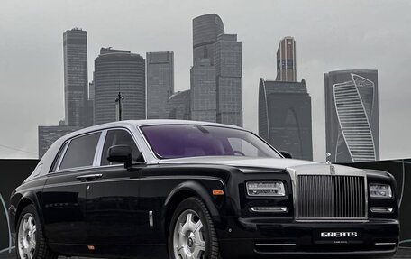 Rolls-Royce Phantom VII рестайлинг, 2016 год, 47 250 000 рублей, 3 фотография