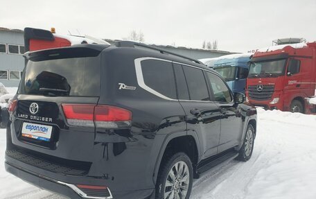 Toyota Land Cruiser, 2021 год, 12 000 000 рублей, 3 фотография