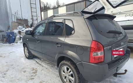 Hyundai Tucson III, 2008 год, 950 000 рублей, 6 фотография