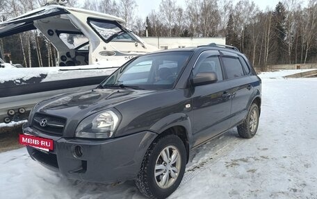 Hyundai Tucson III, 2008 год, 950 000 рублей, 3 фотография