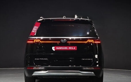 KIA Carnival, 2021 год, 3 950 000 рублей, 3 фотография