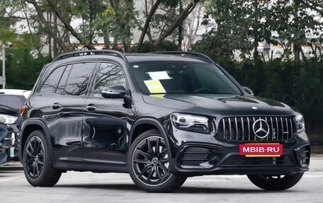 Mercedes-Benz GLB AMG, 2025 год, 6 900 000 рублей, 2 фотография