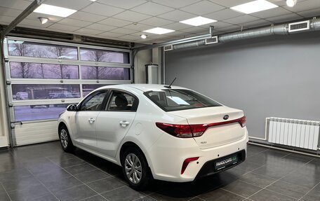 KIA Rio IV, 2017 год, 1 349 000 рублей, 4 фотография