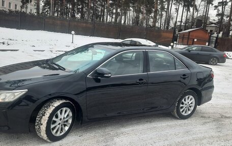 Toyota Camry, 2015 год, 2 000 000 рублей, 2 фотография