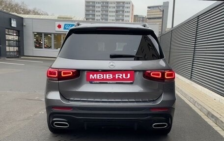 Mercedes-Benz GLB AMG, 2022 год, 4 200 000 рублей, 3 фотография