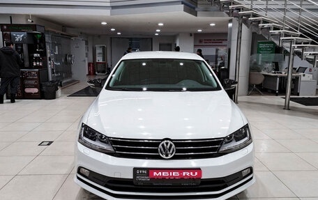 Volkswagen Jetta VI, 2018 год, 1 520 000 рублей, 2 фотография