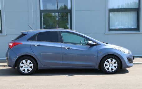 Hyundai i30 II рестайлинг, 2012 год, 919 000 рублей, 4 фотография