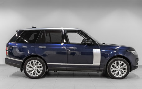 Land Rover Range Rover IV рестайлинг, 2018 год, 8 700 000 рублей, 4 фотография