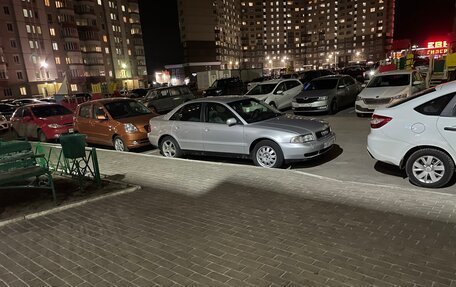 Audi A4, 1998 год, 350 000 рублей, 5 фотография