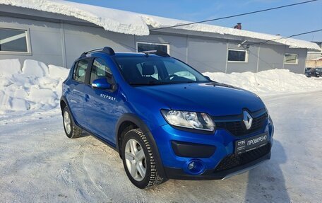 Renault Sandero II рестайлинг, 2016 год, 919 000 рублей, 3 фотография