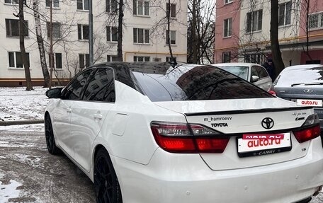 Toyota Camry, 2017 год, 2 100 000 рублей, 5 фотография