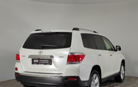 Toyota Highlander III, 2012 год, 1 950 000 рублей, 5 фотография