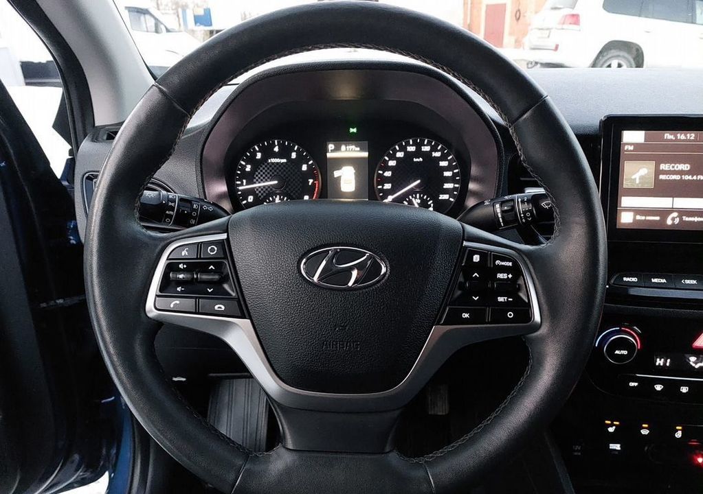 Hyundai Solaris, 2021 год, 1 760 000 рублей, 35 фотография